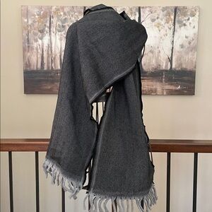 NEW Faribault Mill Shaniko Worsted Merino Wool Yarn Herringbone Fringed Scarf